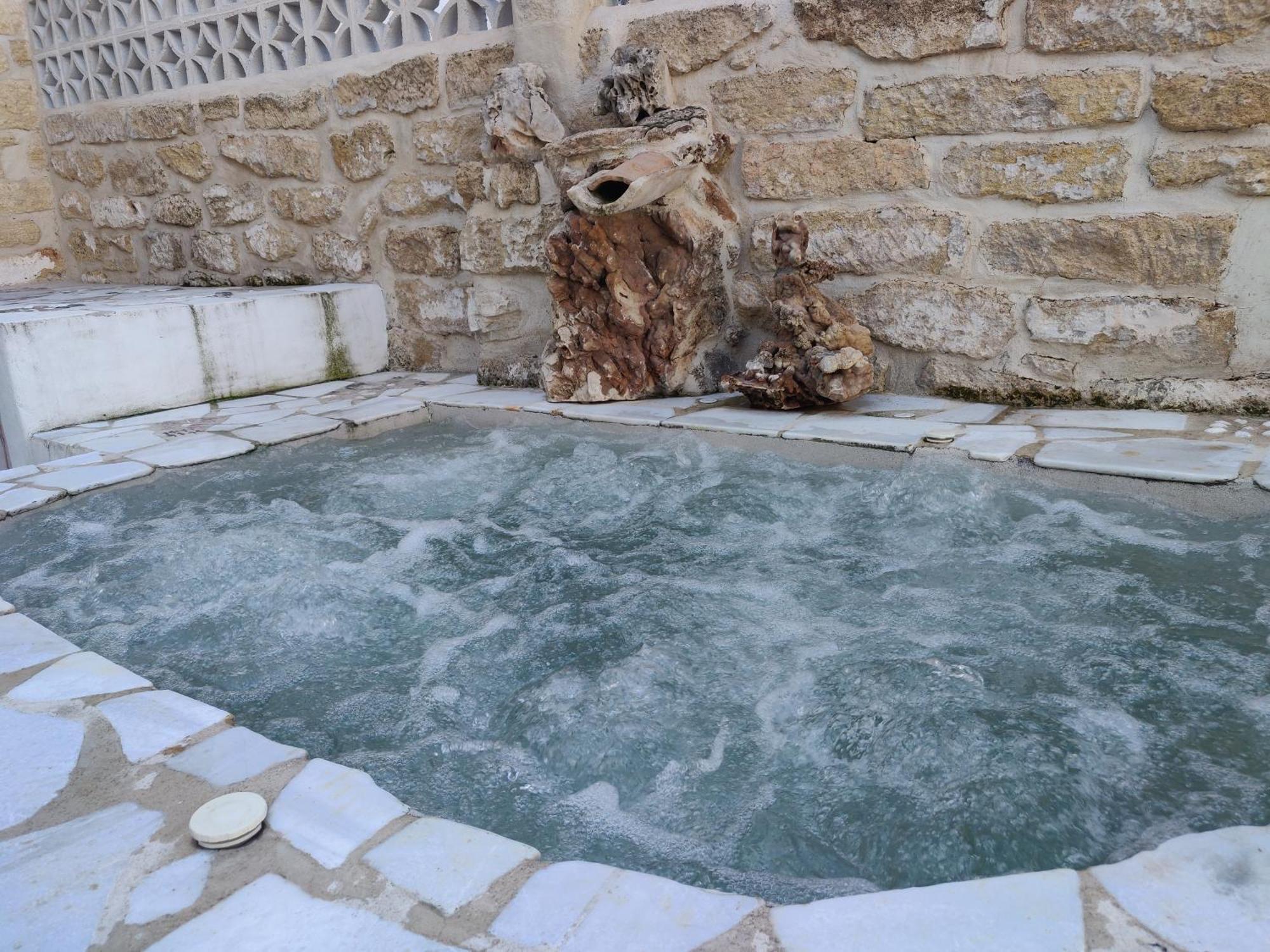 Apartamentos Casa Nino Montefrío Kültér fotó